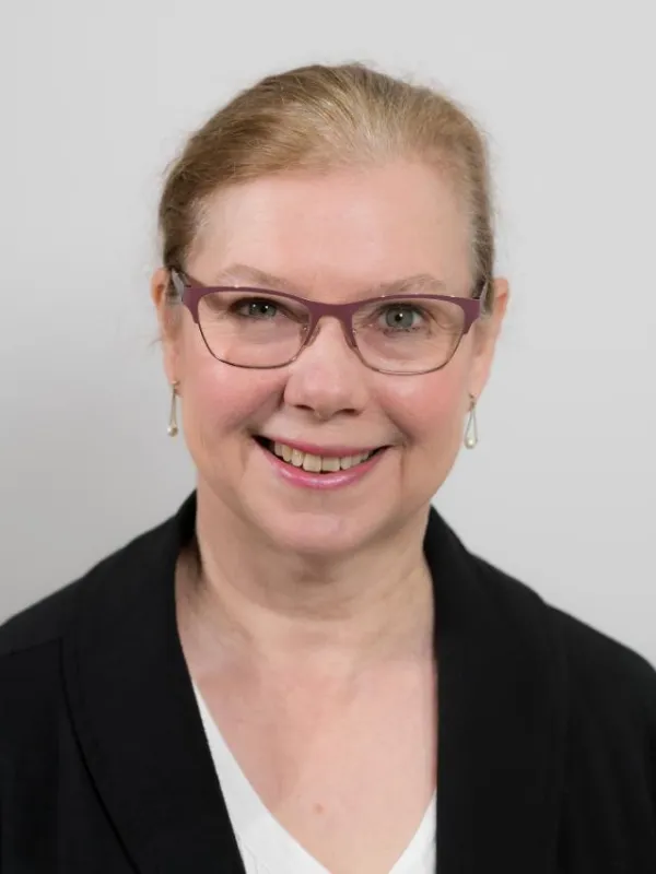 Betty Lise Anderson Headshot