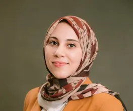Dina headshot